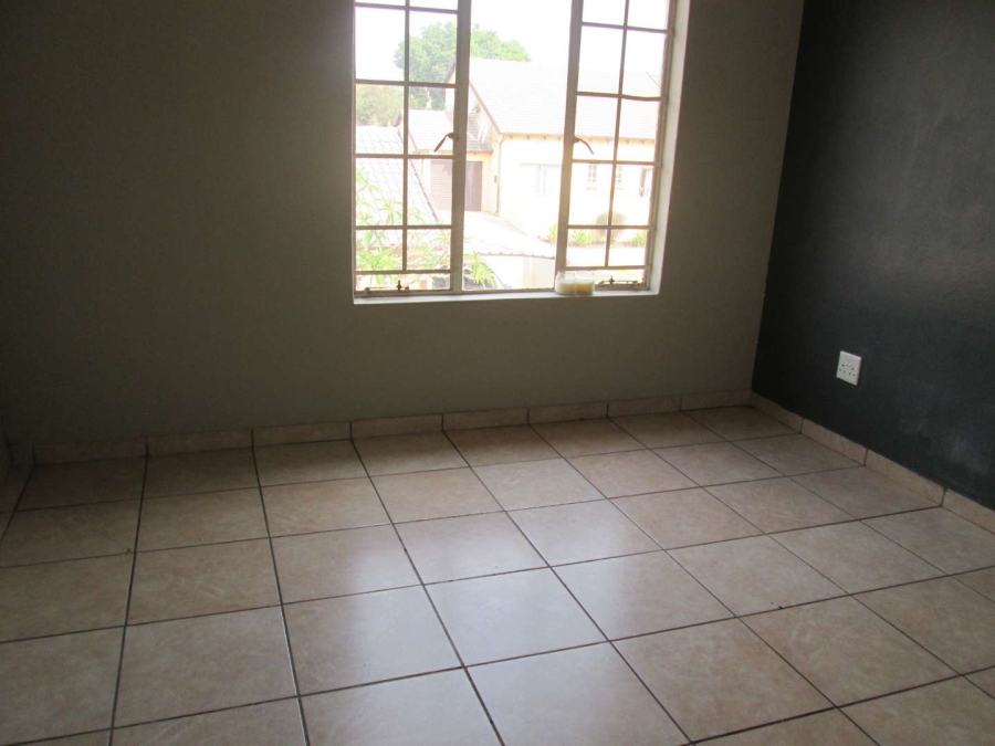 2 Bedroom Property for Sale in Equestria Gauteng