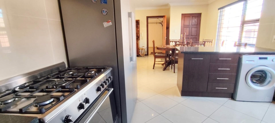 3 Bedroom Property for Sale in New Redruth Gauteng