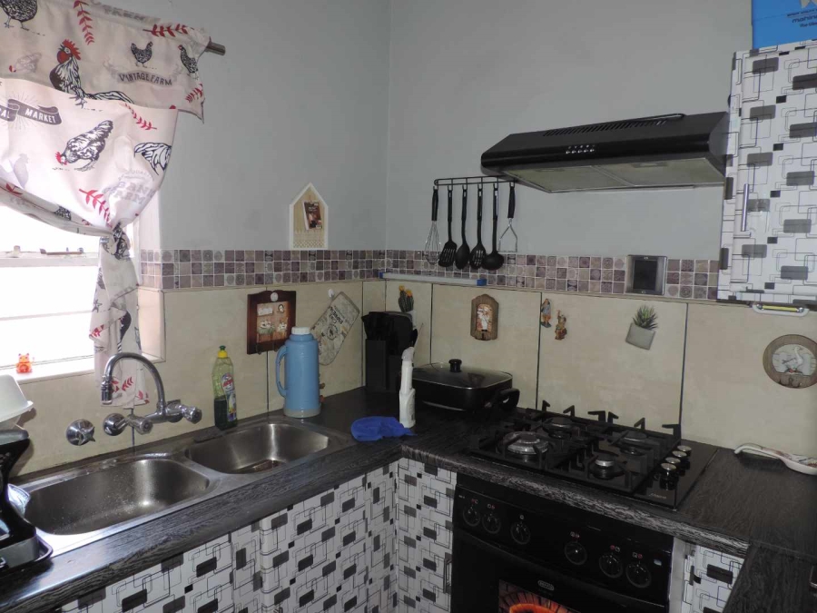 2 Bedroom Property for Sale in New Redruth Gauteng