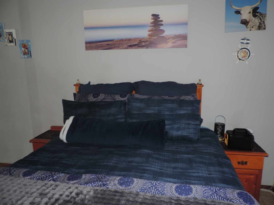 2 Bedroom Property for Sale in New Redruth Gauteng