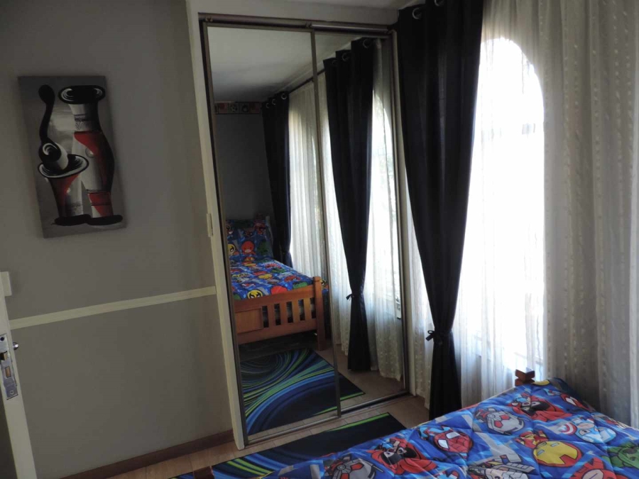 2 Bedroom Property for Sale in New Redruth Gauteng