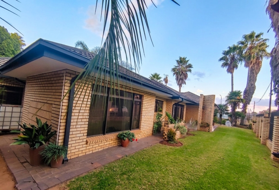 3 Bedroom Property for Sale in Arcon Park Gauteng