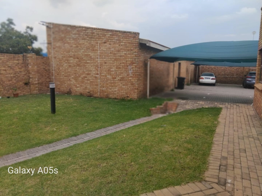 3 Bedroom Property for Sale in Witfield Gauteng