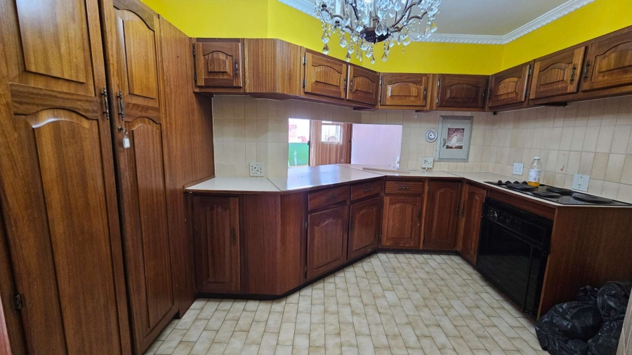 1 Bedroom Property for Sale in Pretoria Central Gauteng