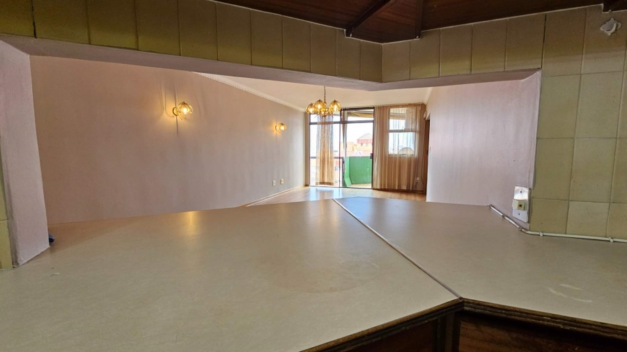 1 Bedroom Property for Sale in Pretoria Central Gauteng