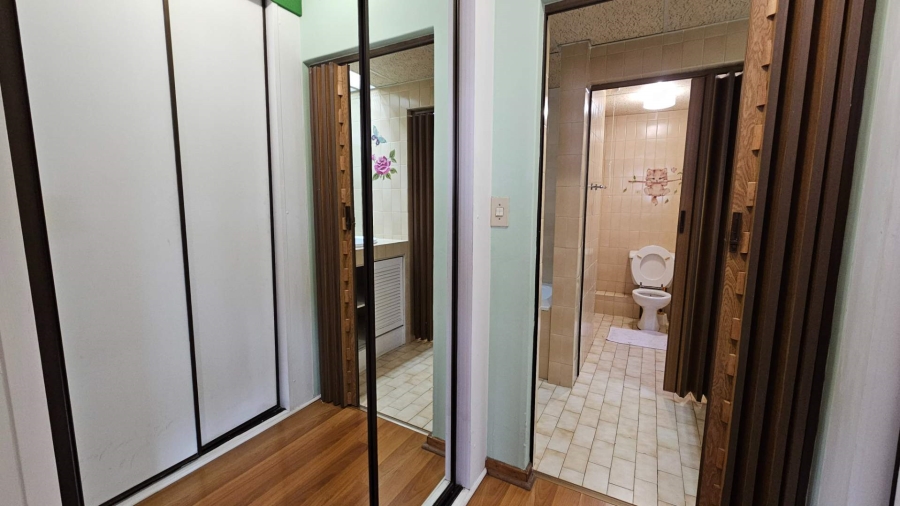 1 Bedroom Property for Sale in Pretoria Central Gauteng