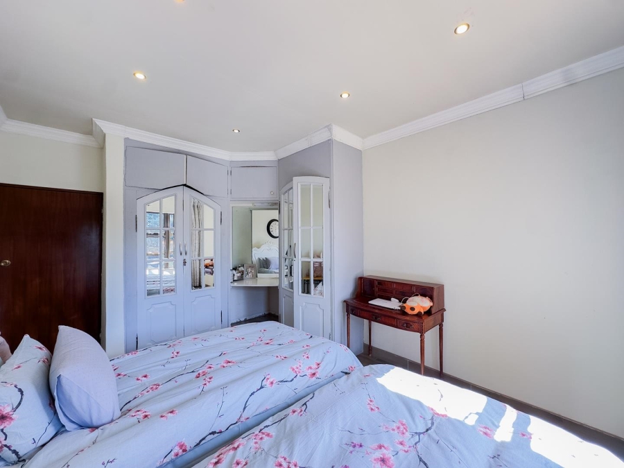 4 Bedroom Property for Sale in Amandasig Gauteng