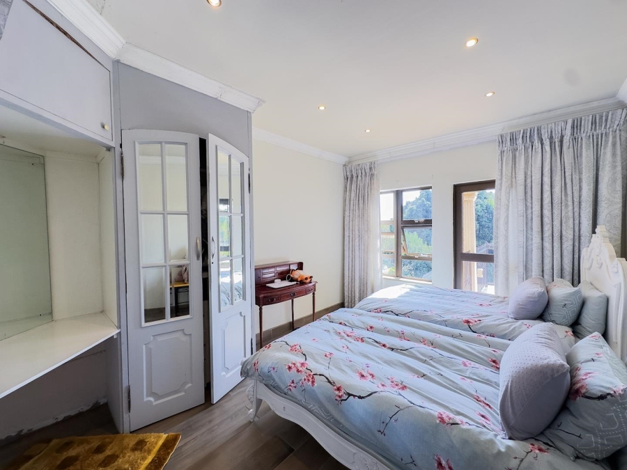 4 Bedroom Property for Sale in Amandasig Gauteng