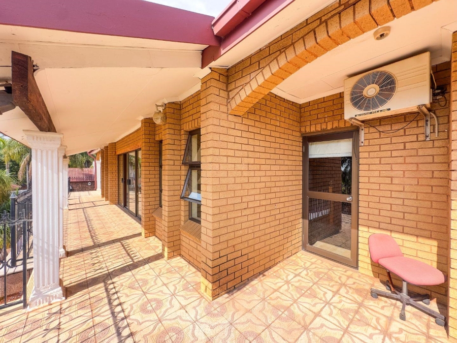 4 Bedroom Property for Sale in Amandasig Gauteng