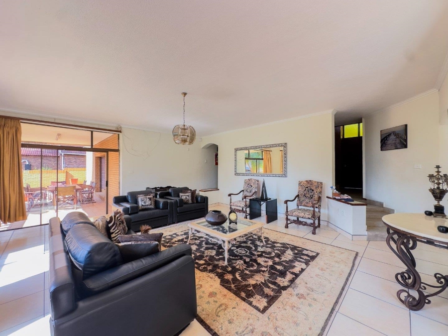 4 Bedroom Property for Sale in Amandasig Gauteng