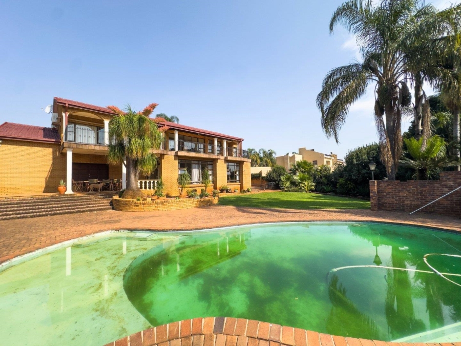 4 Bedroom Property for Sale in Amandasig Gauteng