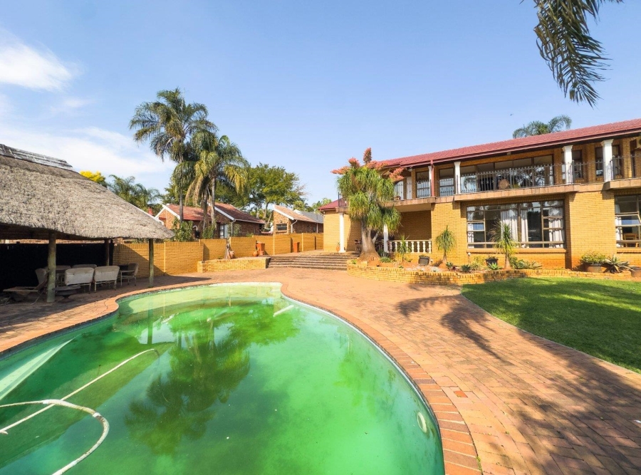 4 Bedroom Property for Sale in Amandasig Gauteng