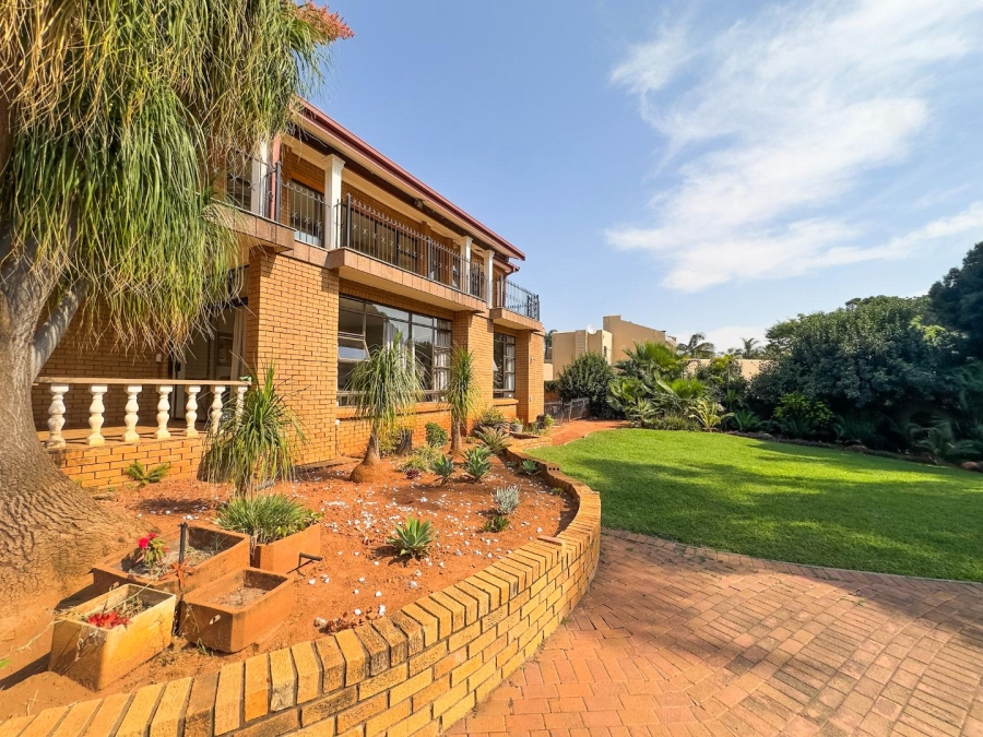 4 Bedroom Property for Sale in Amandasig Gauteng