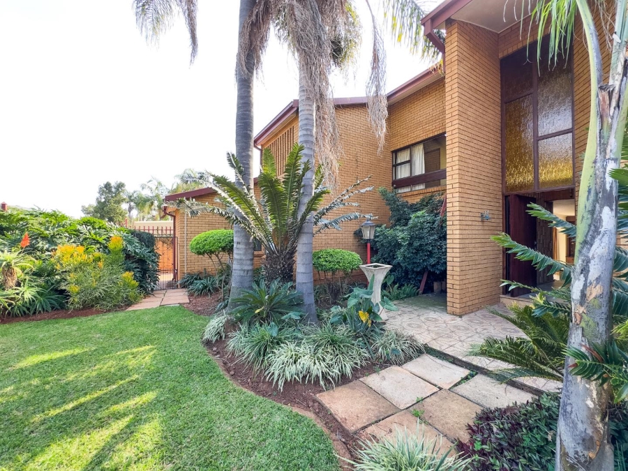 4 Bedroom Property for Sale in Amandasig Gauteng
