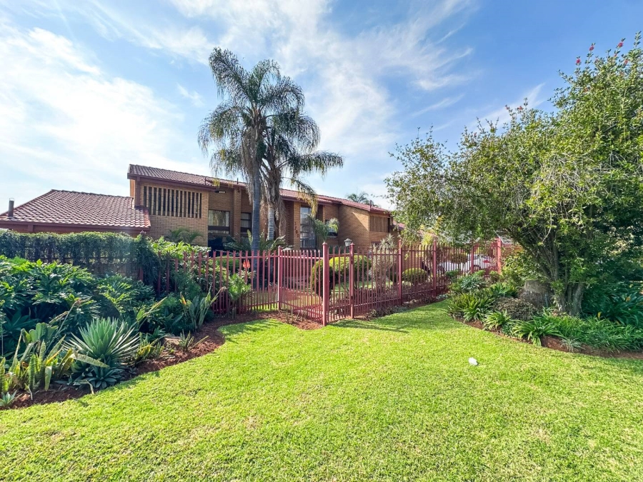 4 Bedroom Property for Sale in Amandasig Gauteng