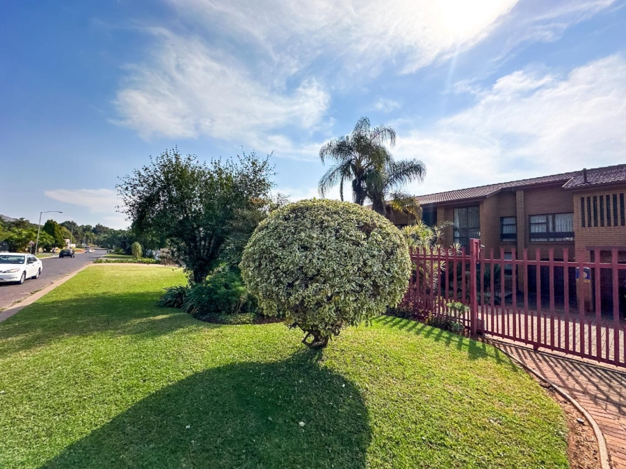 4 Bedroom Property for Sale in Amandasig Gauteng