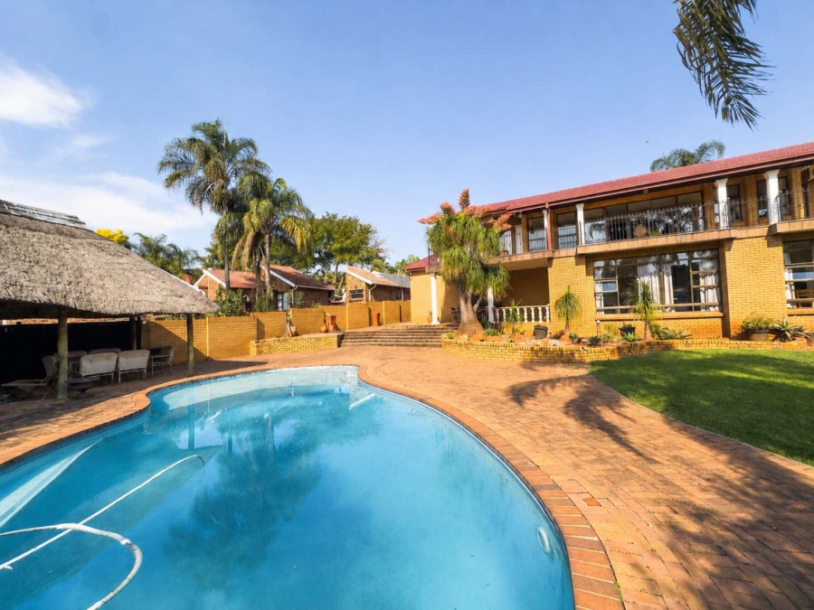 4 Bedroom Property for Sale in Amandasig Gauteng