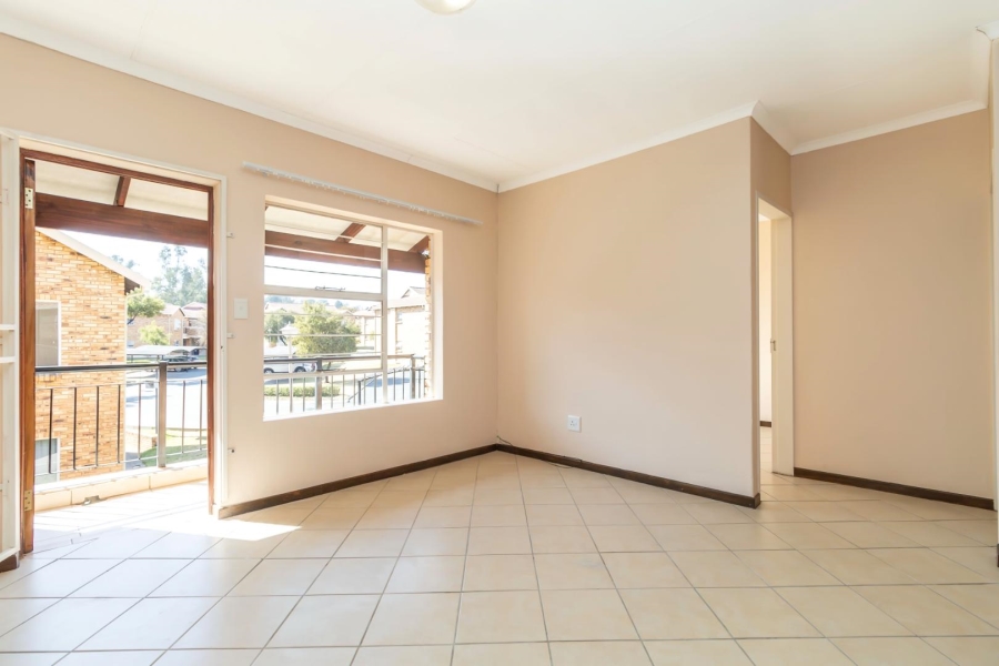 2 Bedroom Property for Sale in Honeypark Gauteng