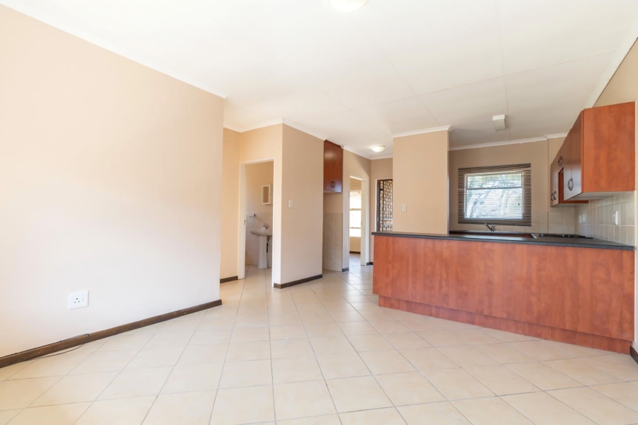 2 Bedroom Property for Sale in Honeypark Gauteng