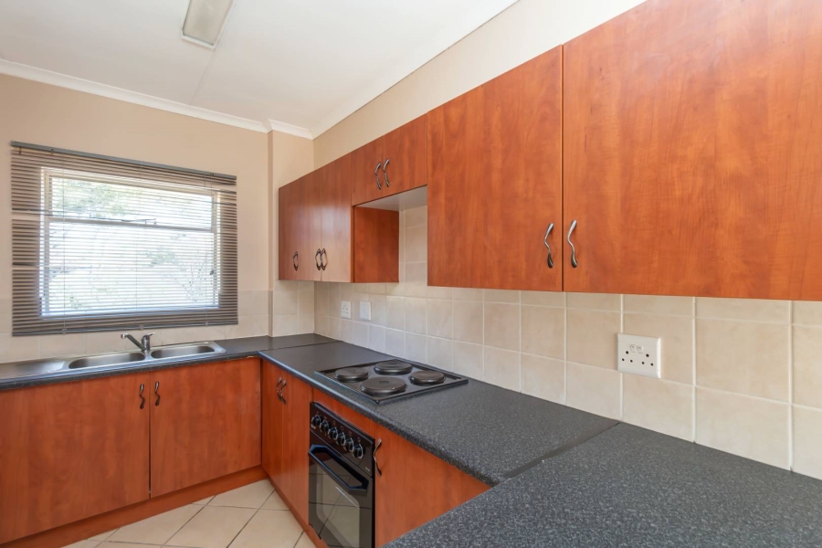 2 Bedroom Property for Sale in Honeypark Gauteng