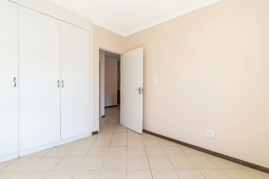 2 Bedroom Property for Sale in Honeypark Gauteng