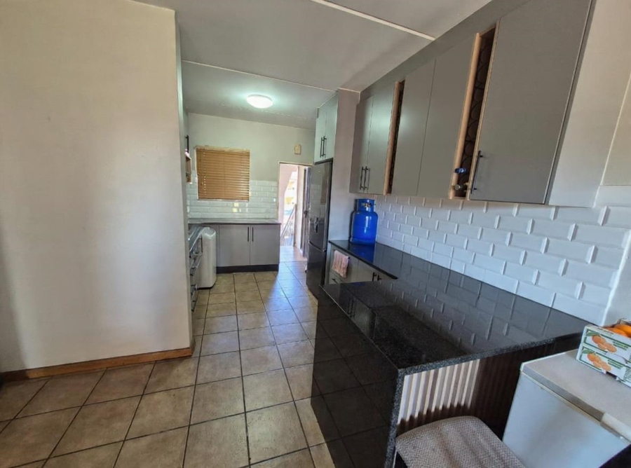 2 Bedroom Property for Sale in Sundowner Gauteng