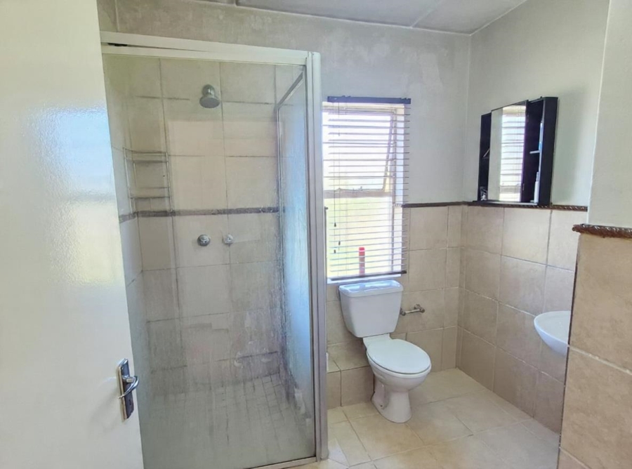 2 Bedroom Property for Sale in Sundowner Gauteng