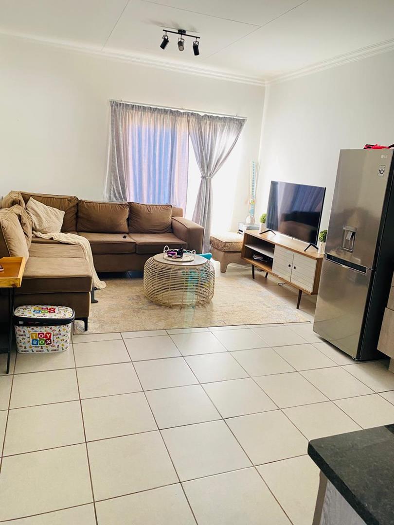 2 Bedroom Property for Sale in Theresa Park Gauteng