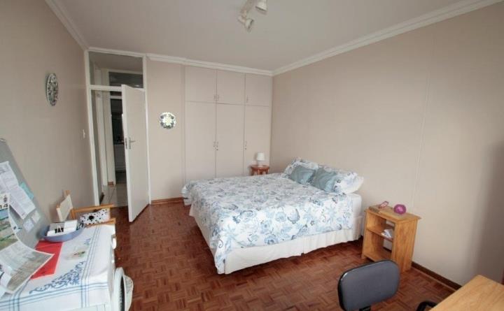 2 Bedroom Property for Sale in Benmore Gauteng