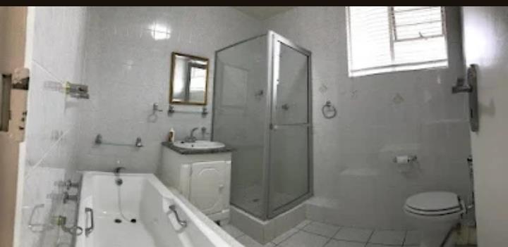 2 Bedroom Property for Sale in Benmore Gauteng