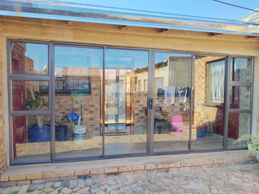 To Let 2 Bedroom Property for Rent in Tsakane Gauteng