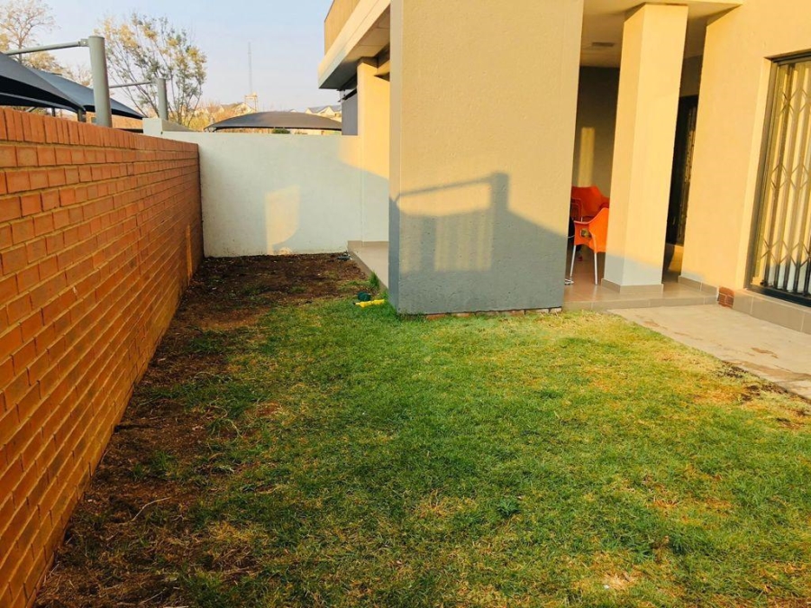 To Let 2 Bedroom Property for Rent in Midrand Gauteng