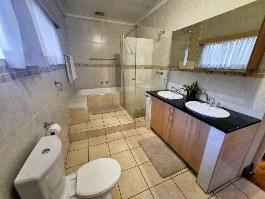 3 Bedroom Property for Sale in Rietondale Gauteng