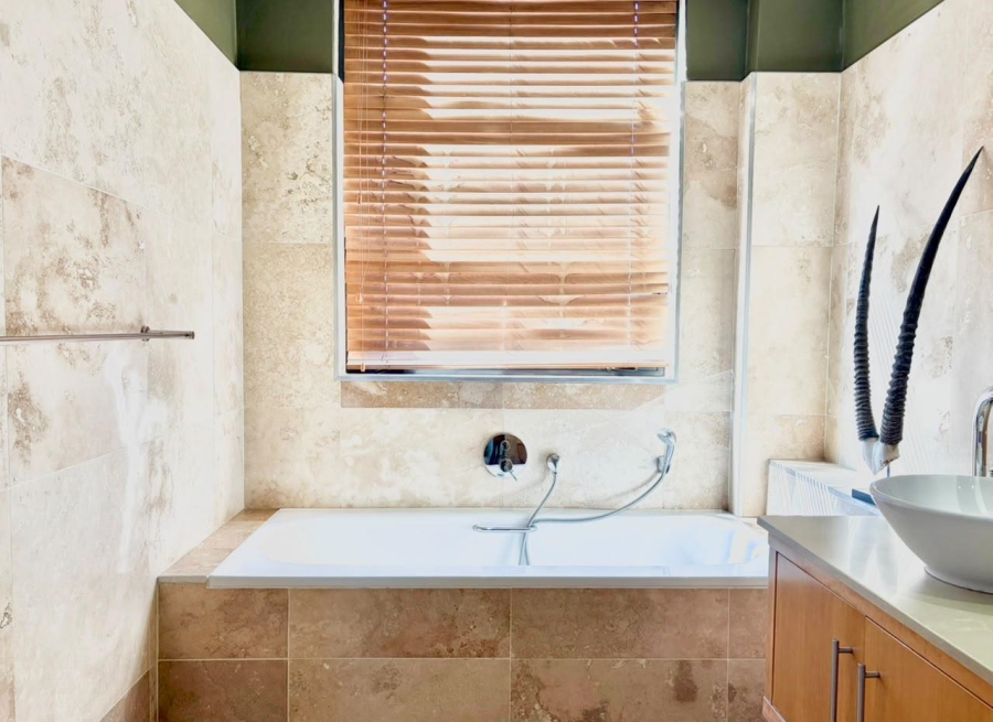 2 Bedroom Property for Sale in Melrose Arch Gauteng