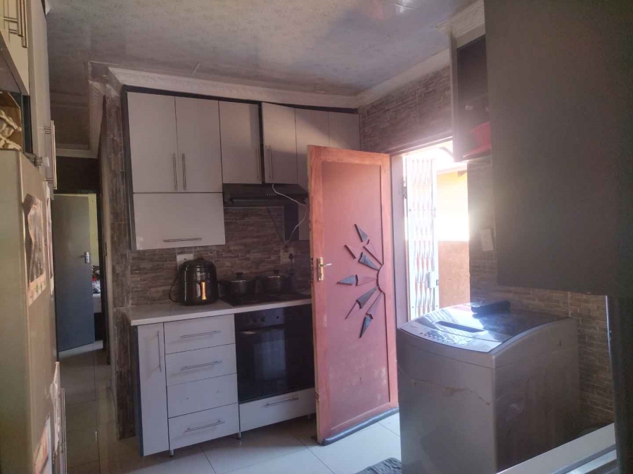3 Bedroom Property for Sale in Soshanguve VV Gauteng