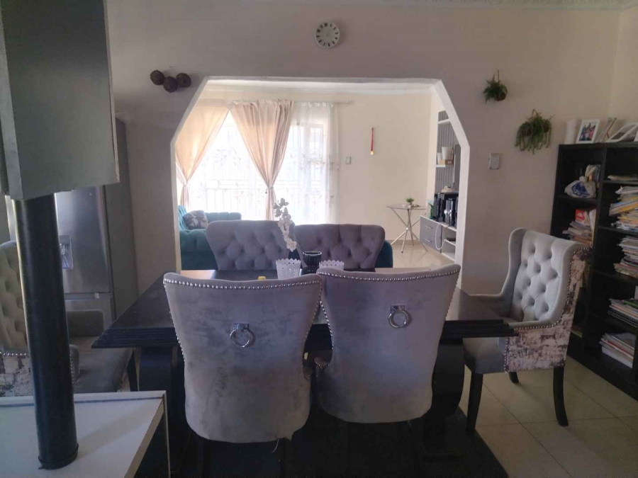 3 Bedroom Property for Sale in Soshanguve VV Gauteng