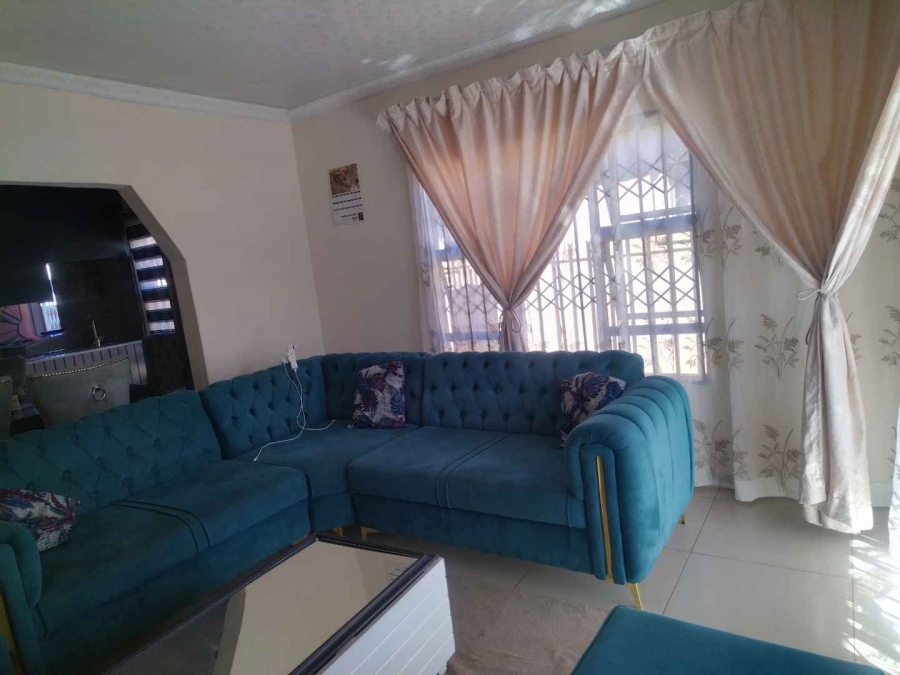 3 Bedroom Property for Sale in Soshanguve VV Gauteng