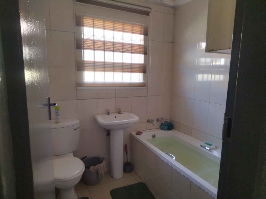 3 Bedroom Property for Sale in Soshanguve VV Gauteng