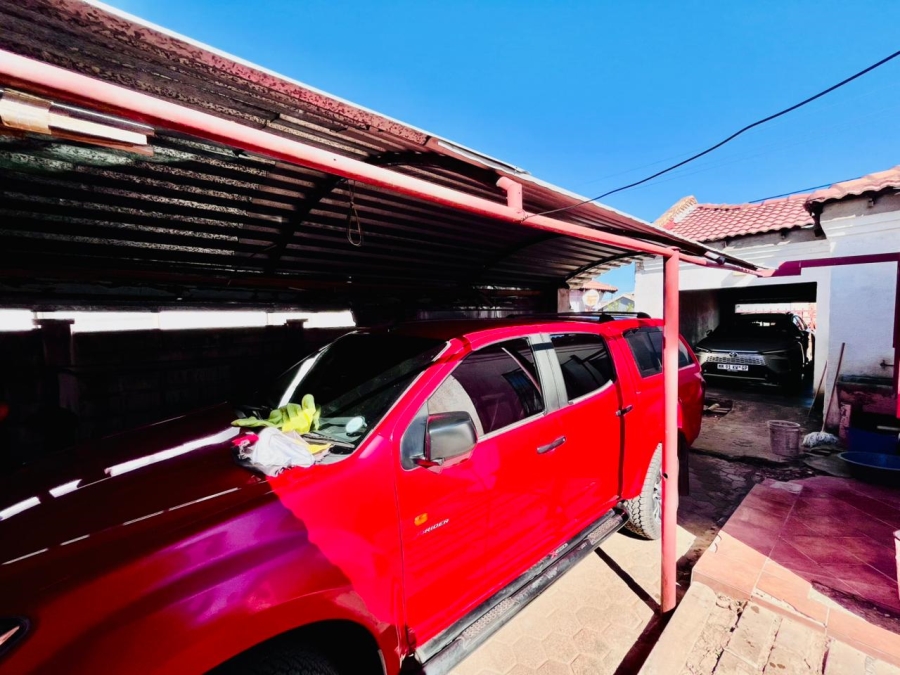 3 Bedroom Property for Sale in Soshanguve WW Gauteng