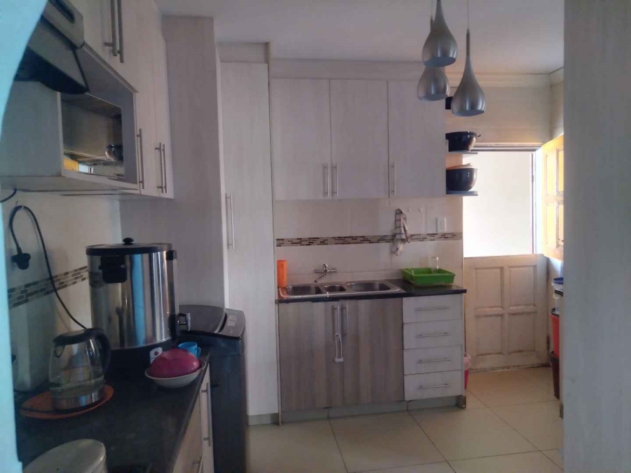 3 Bedroom Property for Sale in Soshanguve WW Gauteng