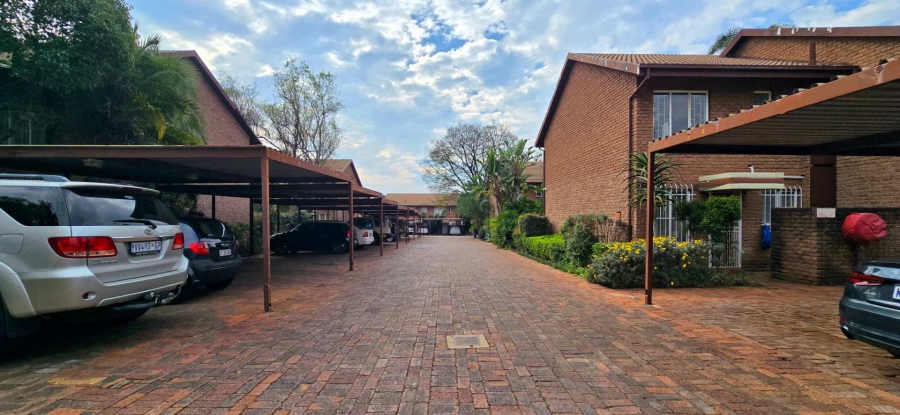 2 Bedroom Property for Sale in Moreleta Park Gauteng