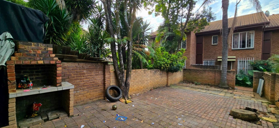 2 Bedroom Property for Sale in Moreleta Park Gauteng