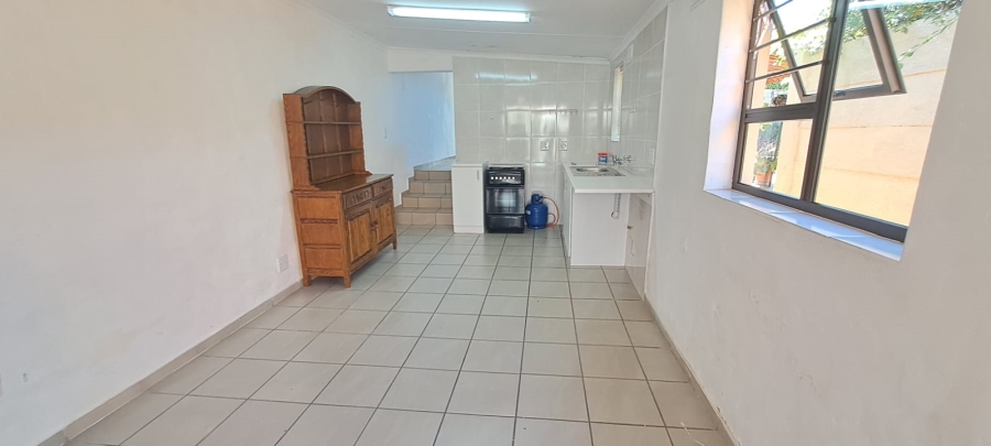 1 Bedroom Property for Sale in Linmeyer Gauteng