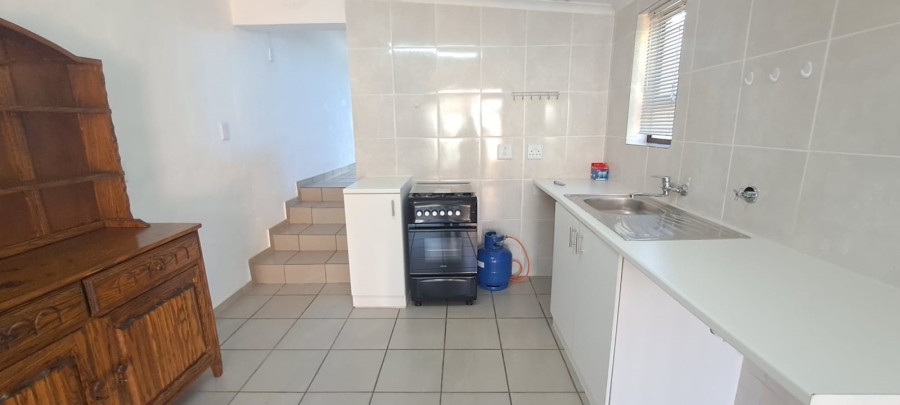 1 Bedroom Property for Sale in Linmeyer Gauteng