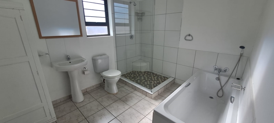 1 Bedroom Property for Sale in Linmeyer Gauteng