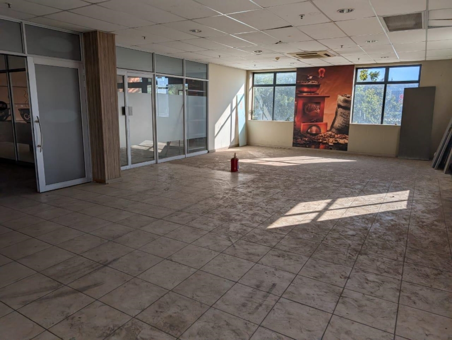 Commercial Property for Sale in East Lynne Gauteng