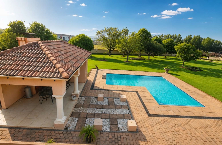 5 Bedroom Property for Sale in Raslouw A H Gauteng
