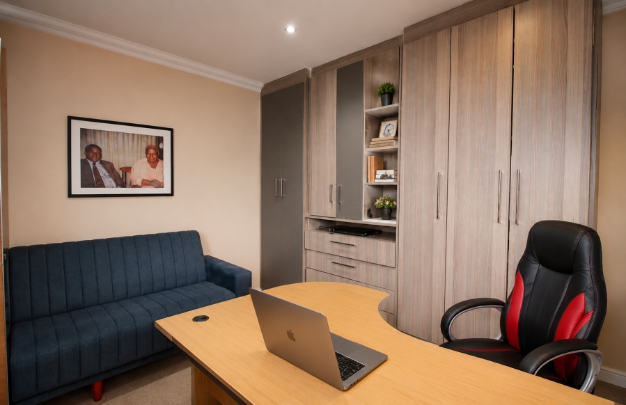 5 Bedroom Property for Sale in Raslouw A H Gauteng