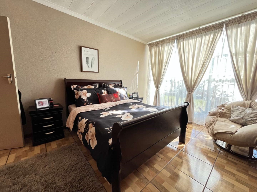 3 Bedroom Property for Sale in Florida Gauteng