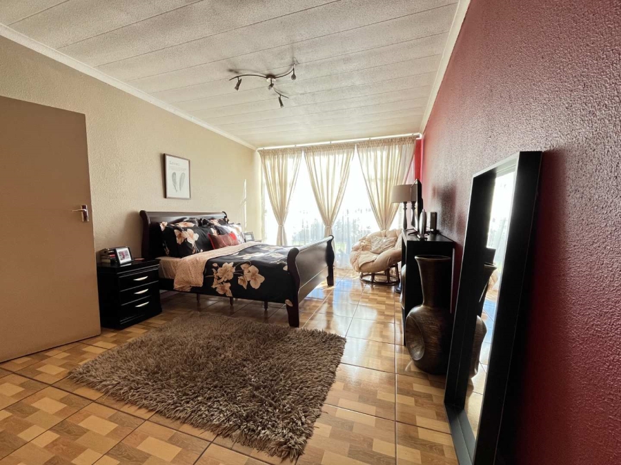 3 Bedroom Property for Sale in Florida Gauteng